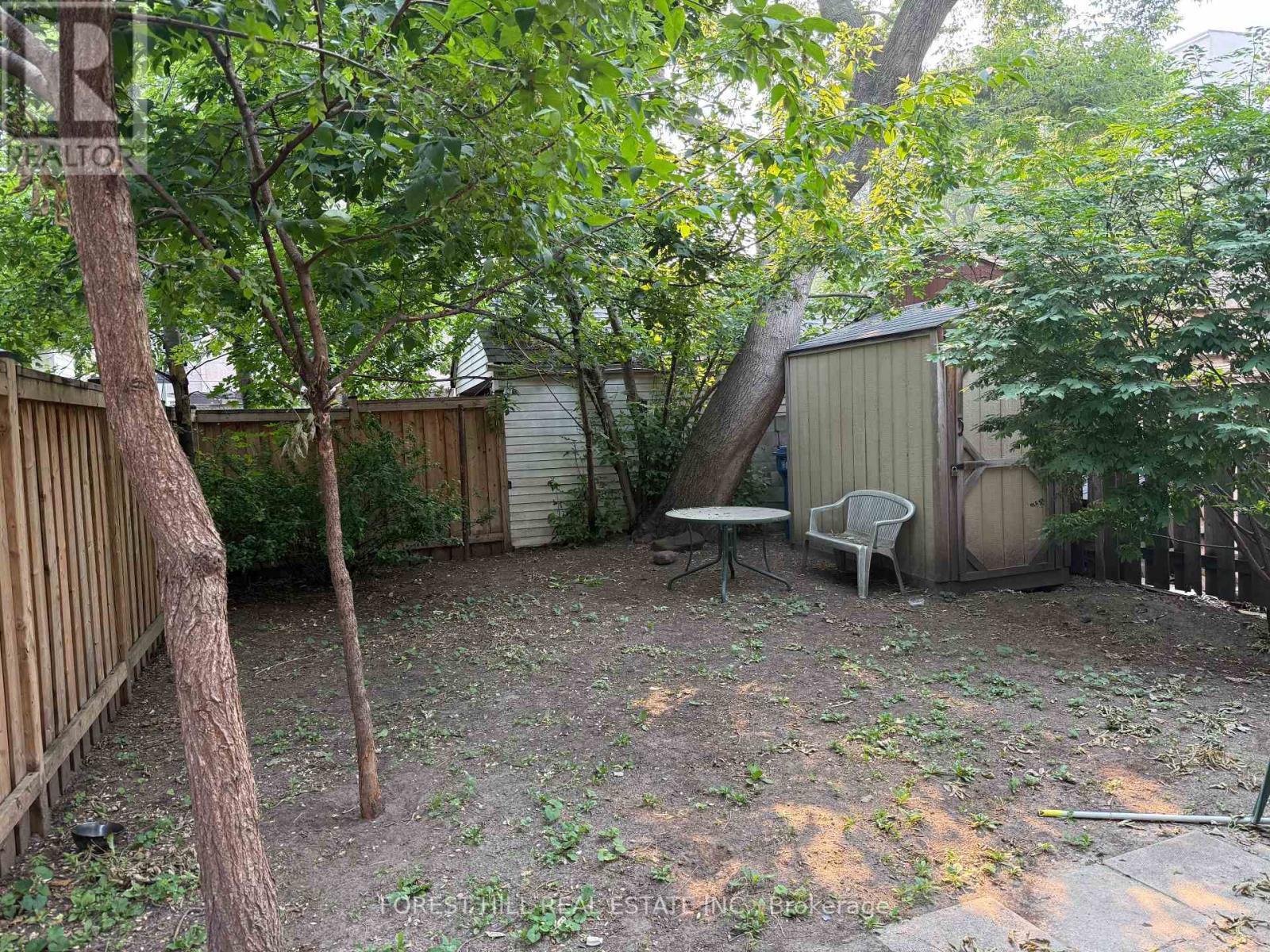 63 Alhambra Avenue, Toronto, Ontario  M6R 2S4 - Photo 9 - W13752638