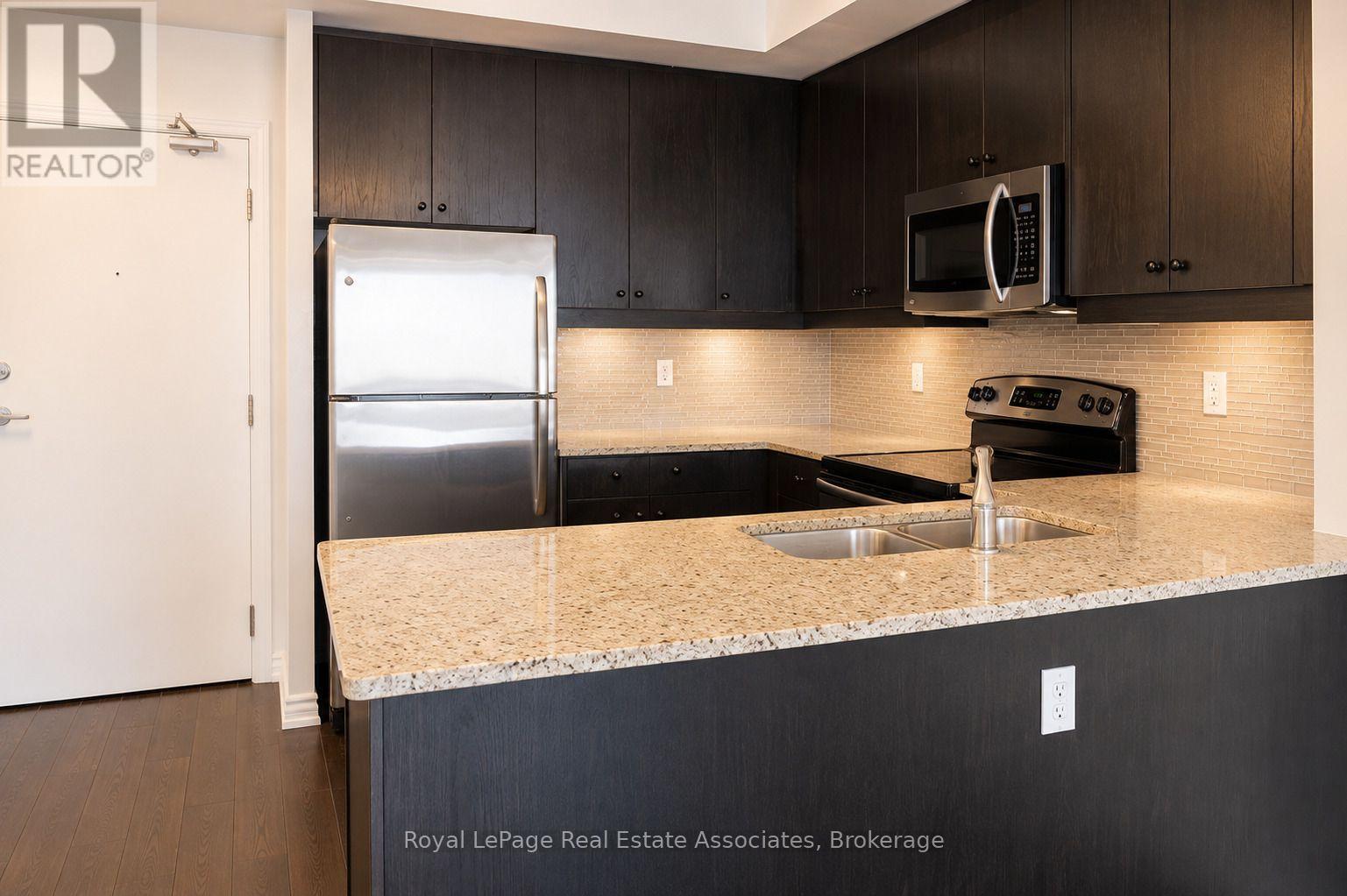 327 - 570 Lolita Gardens, Mississauga, Ontario  L5A 0A1 - Photo 6 - W13752680