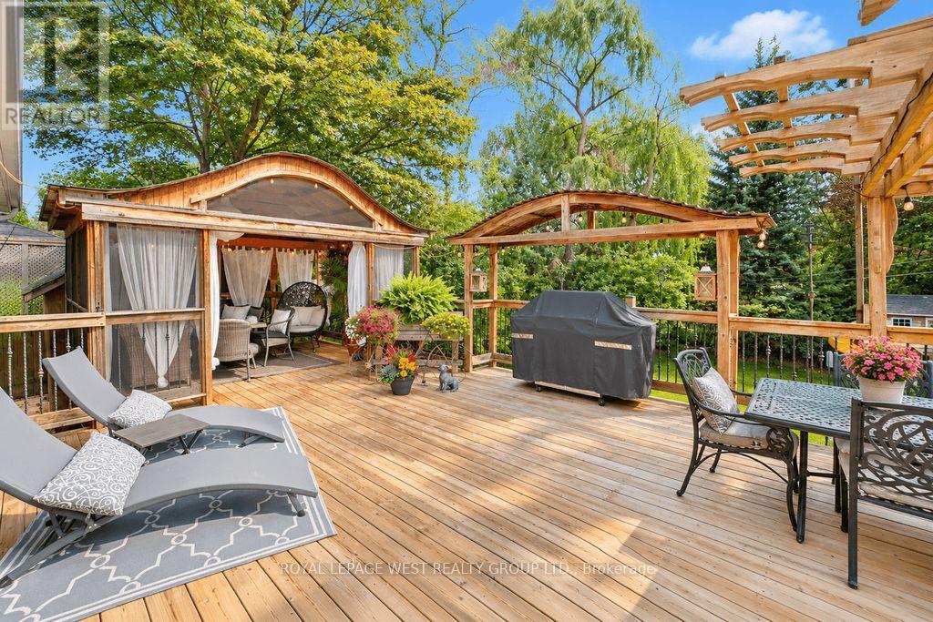 1422 Rebecca Street, Oakville, Ontario  L6L 1Z5 - Photo 10 - W13752704