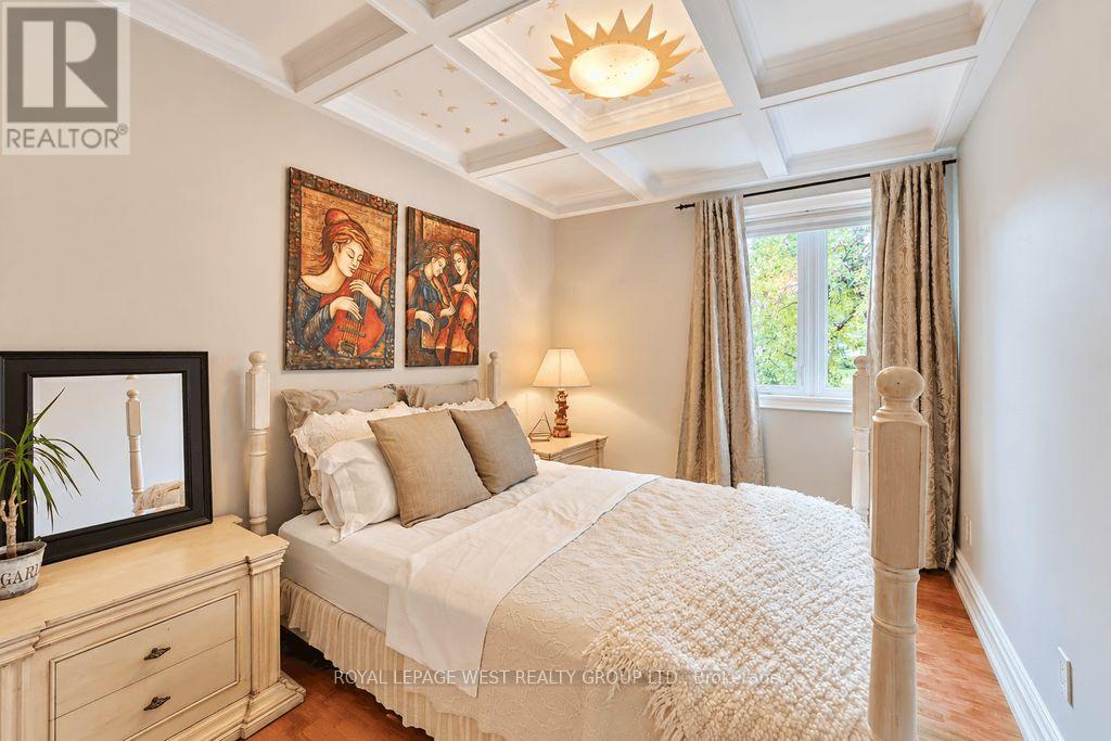 1422 Rebecca Street, Oakville, Ontario  L6L 1Z5 - Photo 25 - W13752704