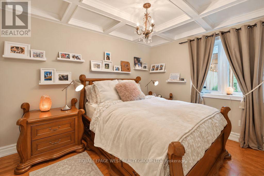 1422 Rebecca Street, Oakville, Ontario  L6L 1Z5 - Photo 29 - W13752704