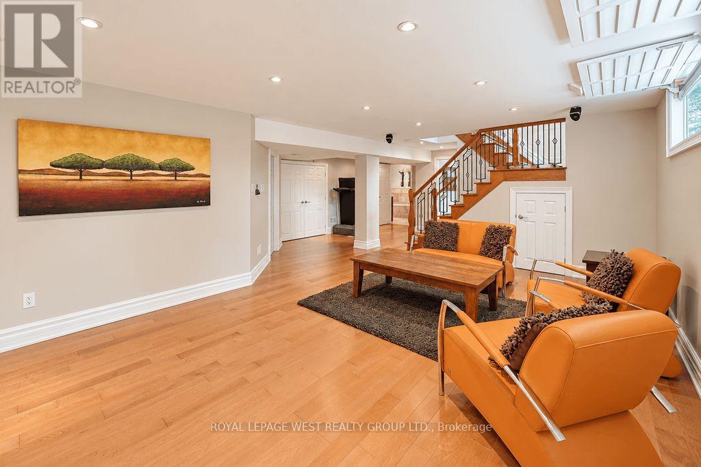 1422 Rebecca Street, Oakville, Ontario  L6L 1Z5 - Photo 32 - W13752704
