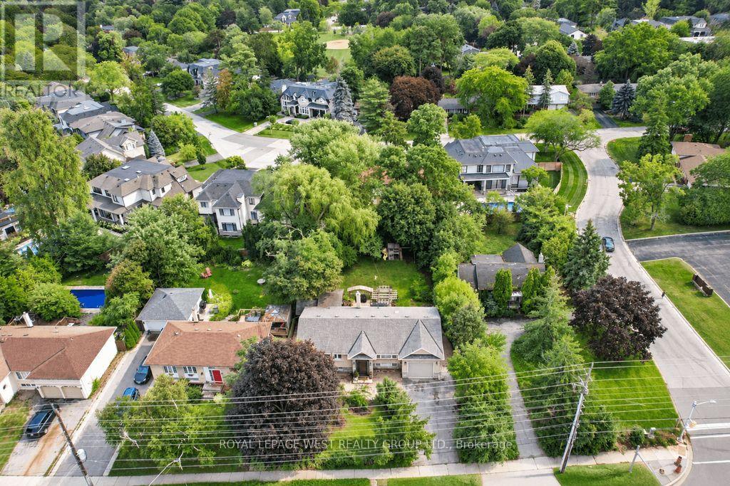 1422 Rebecca Street, Oakville, Ontario  L6L 1Z5 - Photo 40 - W13752704