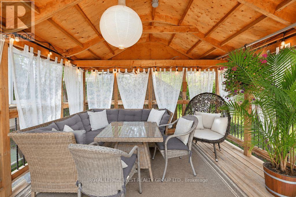 1422 Rebecca Street, Oakville, Ontario  L6L 1Z5 - Photo 47 - W13752704