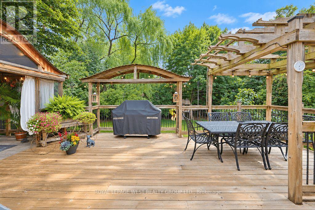 1422 Rebecca Street, Oakville, Ontario  L6L 1Z5 - Photo 48 - W13752704