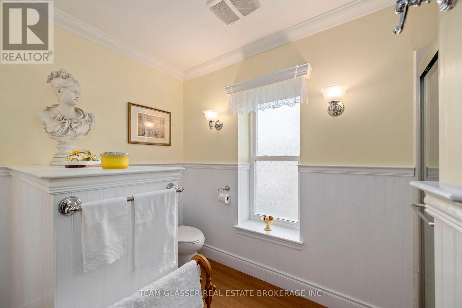 151 Main Street, North Middlesex, Ontario  N0M 2K0 - Photo 17 - X13750926