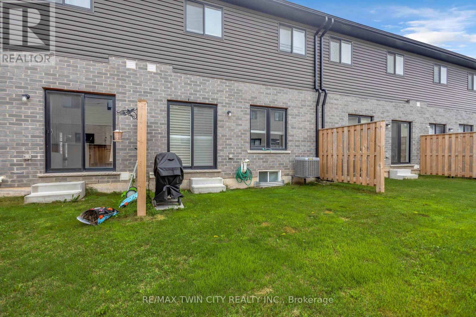 536 Grey Street, Brantford, Ontario  N3S 0C3 - Photo 25 - X13752364