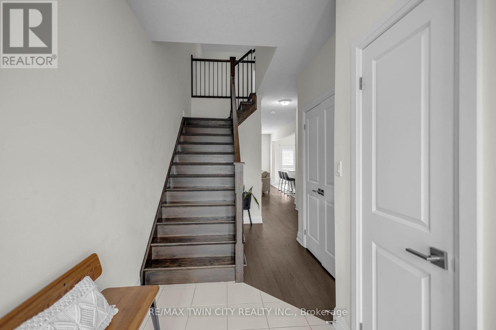536 Grey Street, Brantford, Ontario  N3S 0C3 - Photo 3 - X13752364