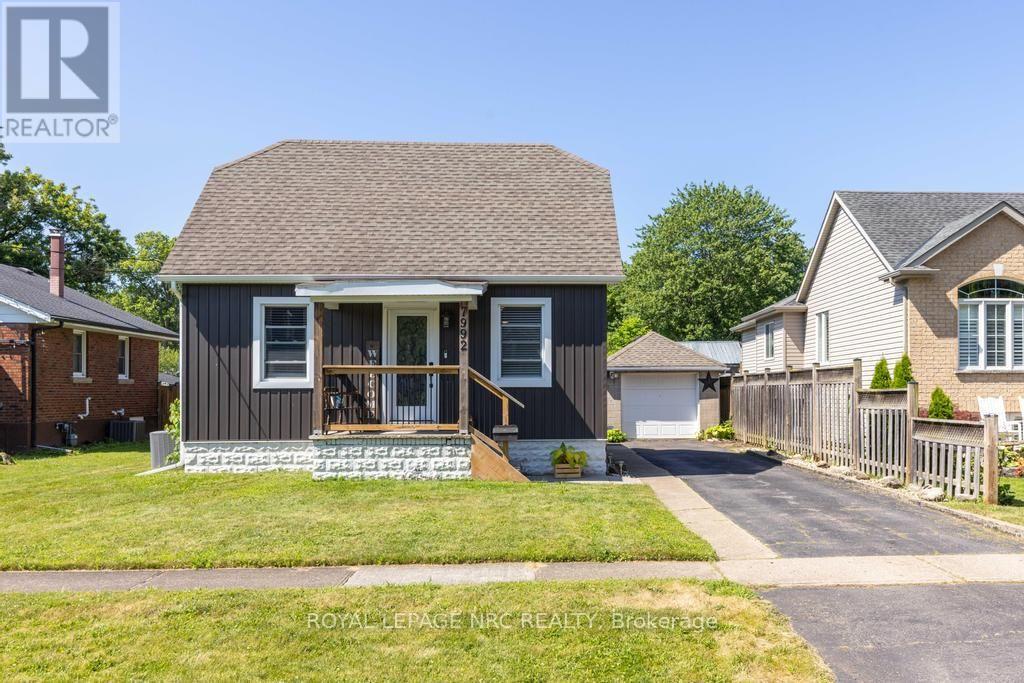 7992 PETER STREET, Niagara Falls, Ontario