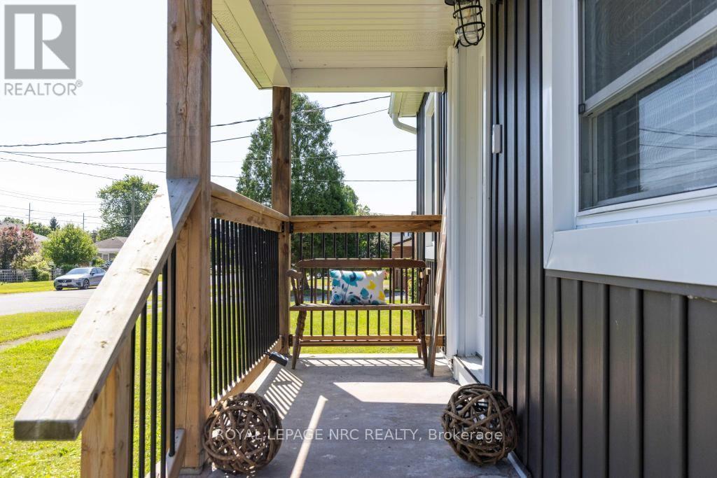 7992 Peter Street, Niagara Falls, Ontario  L2G 6S9 - Photo 4 - X13752442