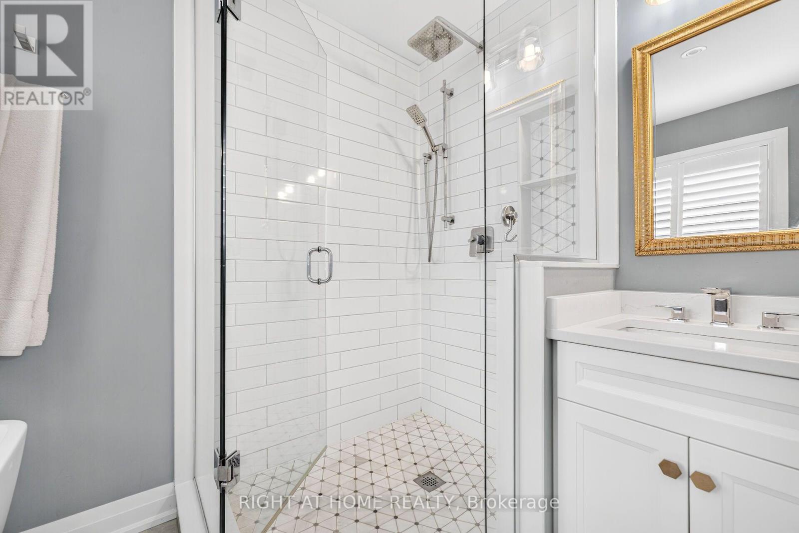 12 Fiddlehead Crescent, Hamilton, Ontario  L8B 0X8 - Photo 22 - X13752516