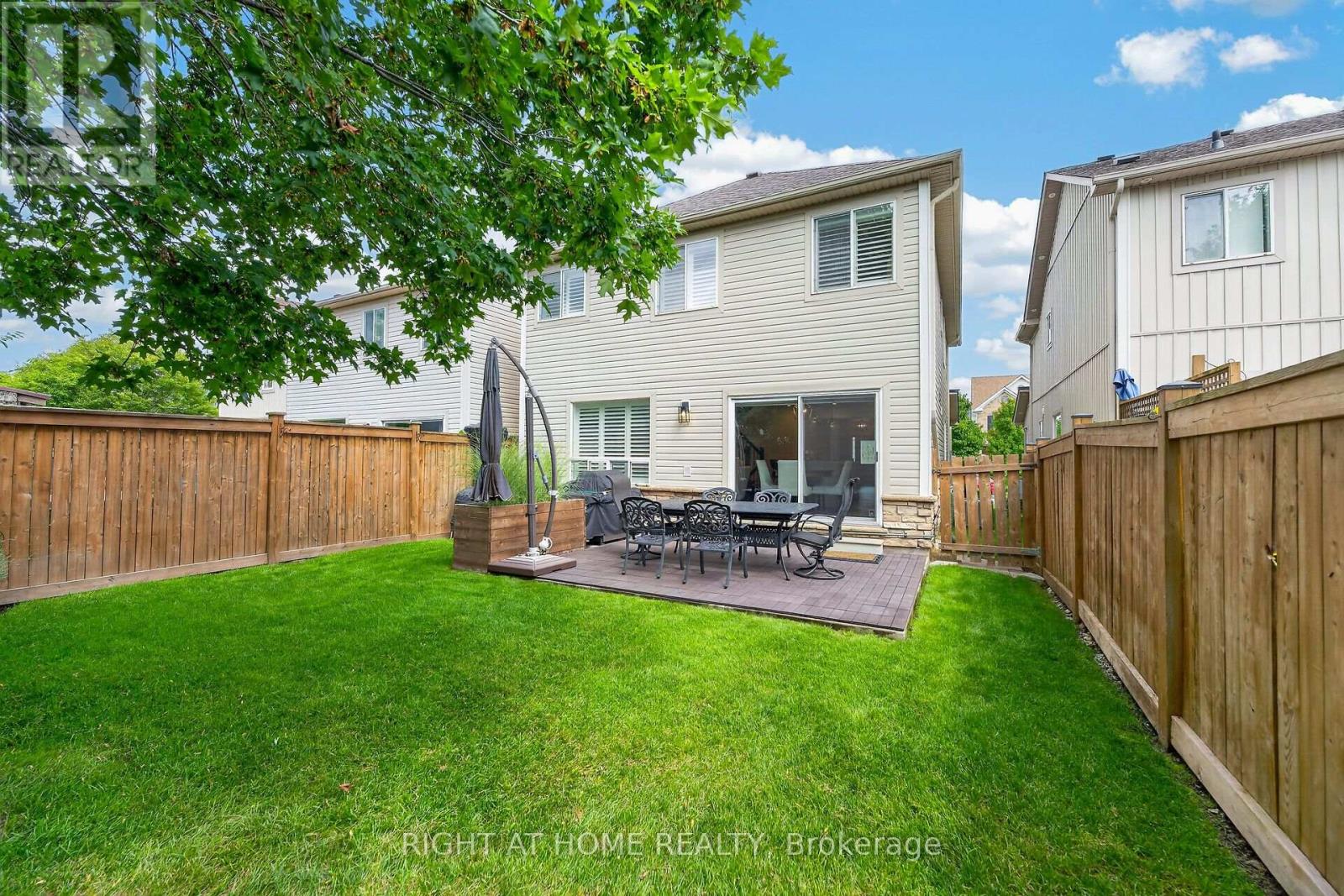 12 Fiddlehead Crescent, Hamilton, Ontario  L8B 0X8 - Photo 43 - X13752516