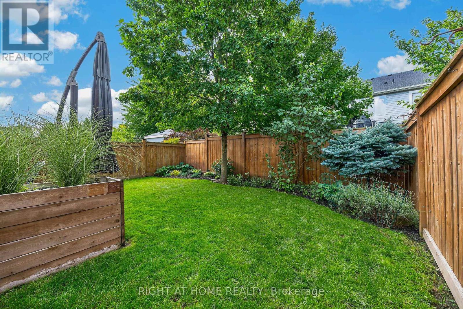 12 Fiddlehead Crescent, Hamilton, Ontario  L8B 0X8 - Photo 45 - X13752516