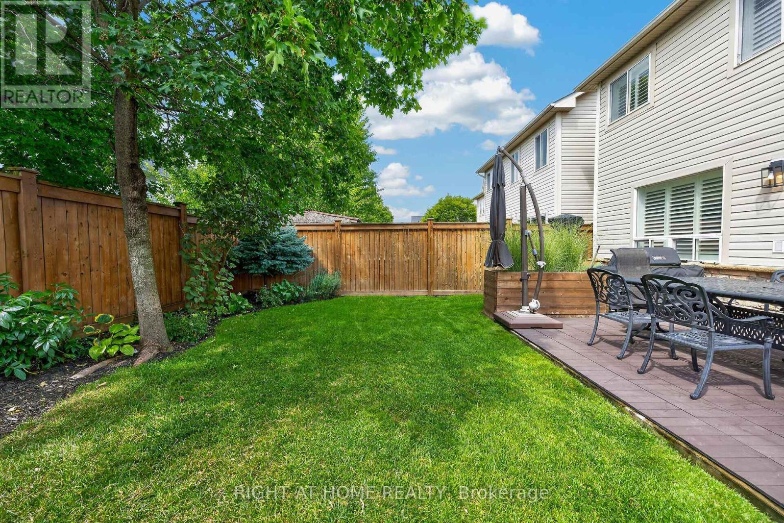 12 Fiddlehead Crescent, Hamilton, Ontario  L8B 0X8 - Photo 46 - X13752516