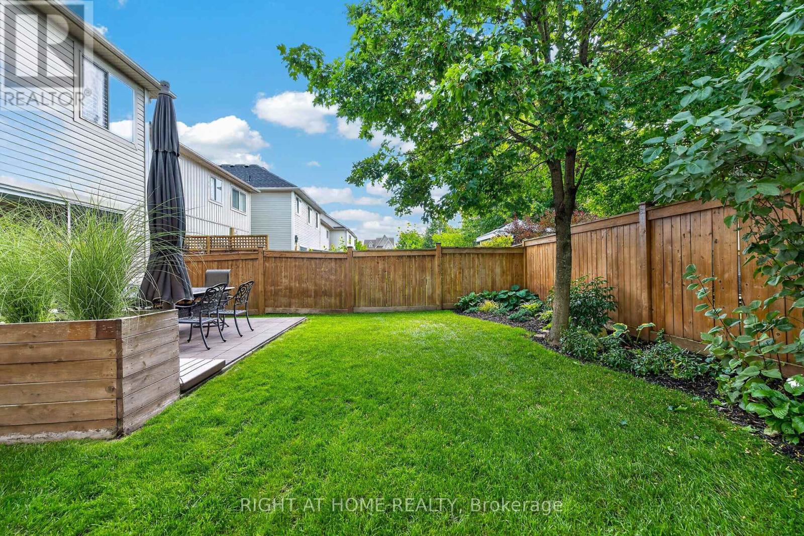 12 Fiddlehead Crescent, Hamilton, Ontario  L8B 0X8 - Photo 47 - X13752516