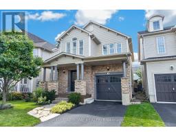 12 FIDDLEHEAD CRESCENT, Hamilton, Ontario