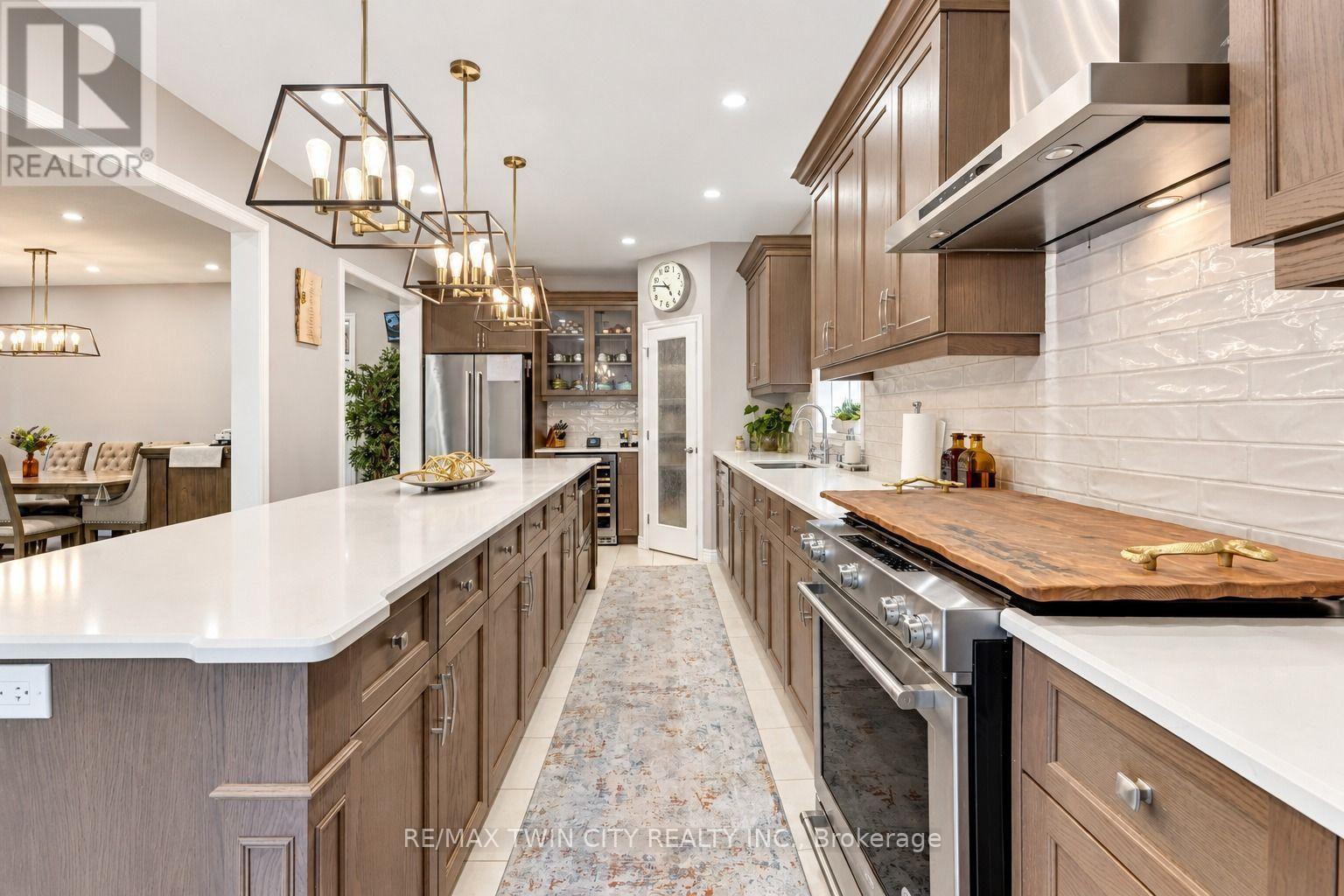 49 Scots Pine Trail, Kitchener, Ontario  N2R 0N6 - Photo 11 - X13752582