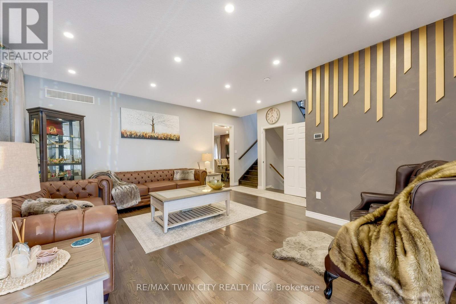 49 Scots Pine Trail, Kitchener, Ontario  N2R 0N6 - Photo 8 - X13752582