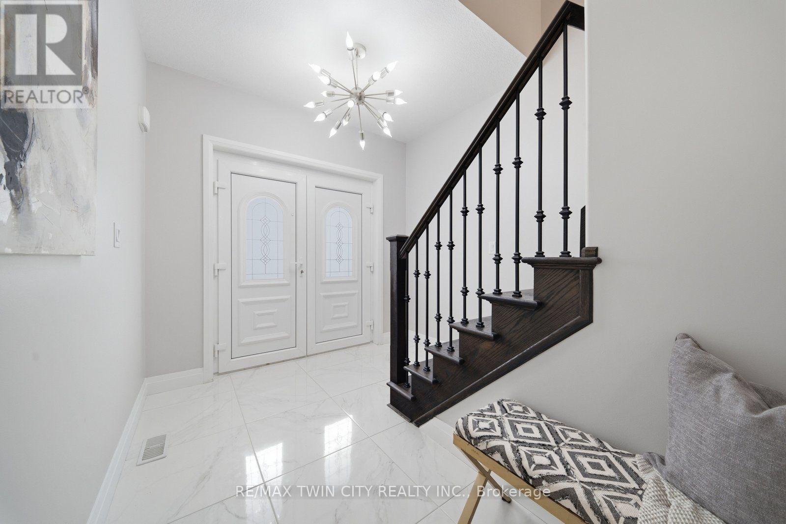 7 Morris Street, Brant, Ontario  N3L 0E8 - Photo 9 - X13752682