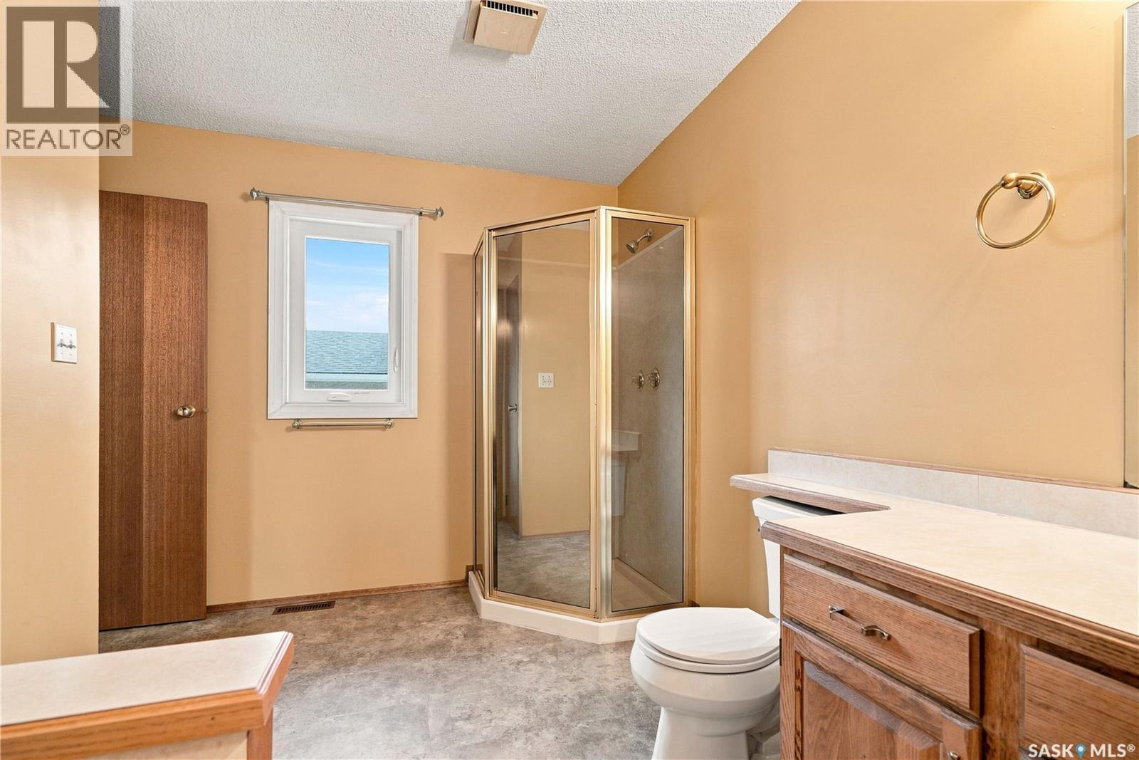 302 Nemeiben Road, Saskatoon, Saskatchewan  S7J 4S7 - Photo 20 - SK047759