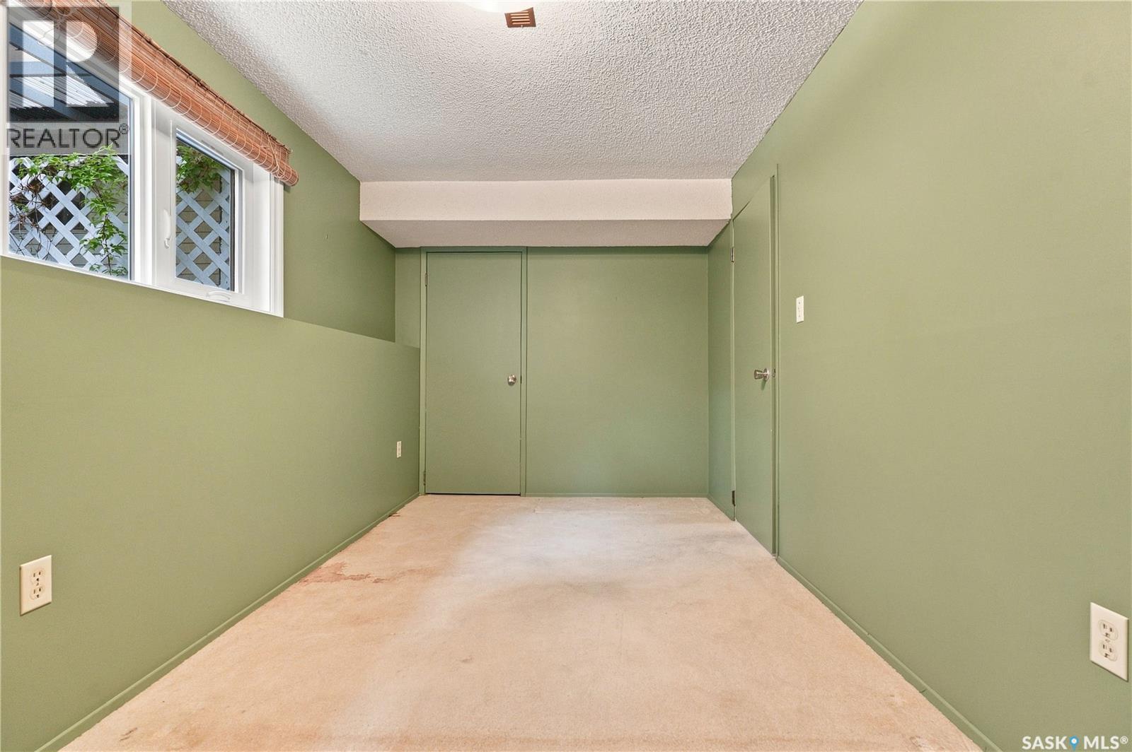 302 Nemeiben Road, Saskatoon, Saskatchewan  S7J 4S7 - Photo 28 - SK047759