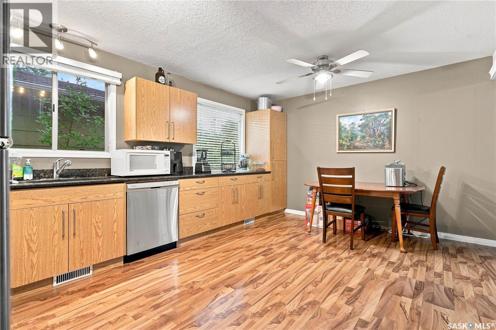 1614 Arlington Avenue, Saskatoon, Saskatchewan  S7H 2Y5 - Photo 4 - SK047758