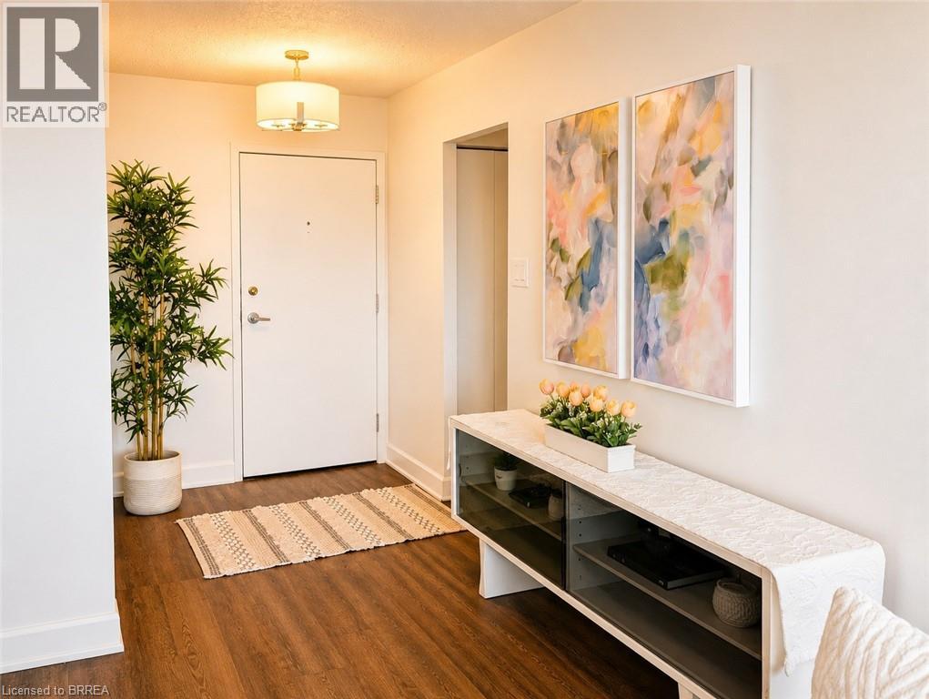 640 West Street Unit# 901, Brantford, Ontario  N3R 6M3 - Photo 4 - 40831704