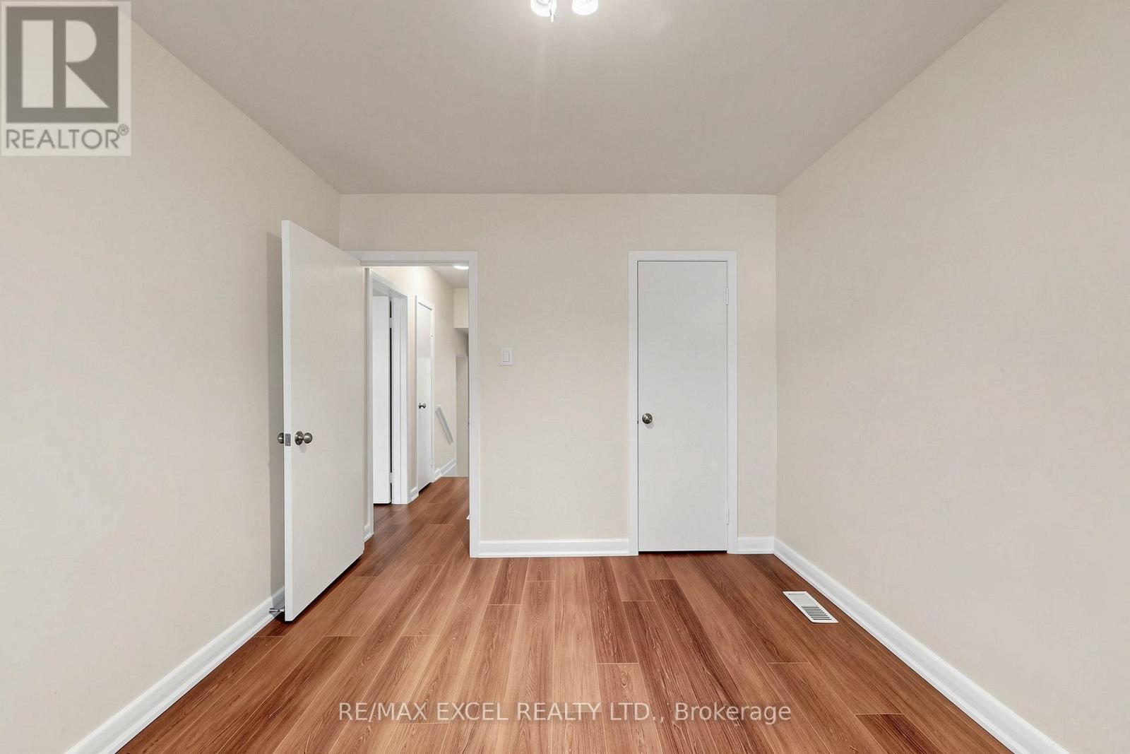 23 Linelle Street, Toronto, Ontario  M2N 2J4 - Photo 17 - C13744248