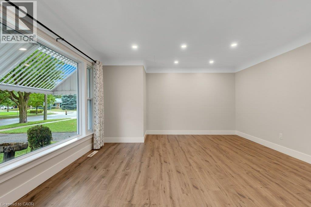 290 Melrose Avenue, Kitchener, Ontario  N2H 2C1 - Photo 10 - 40850529