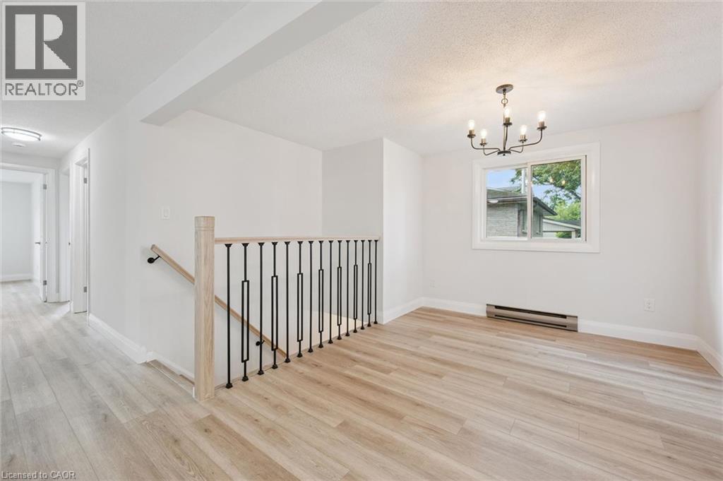 109 Deerberry Place, Waterloo, Ontario  N2V 1G2 - Photo 11 - 40859440