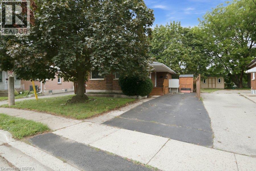 115 TENTH Avenue, Brantford, Ontario