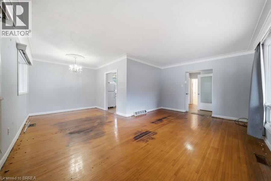 115 Tenth Avenue, Brantford, Ontario  N3S 1G5 - Photo 10 - 40858942