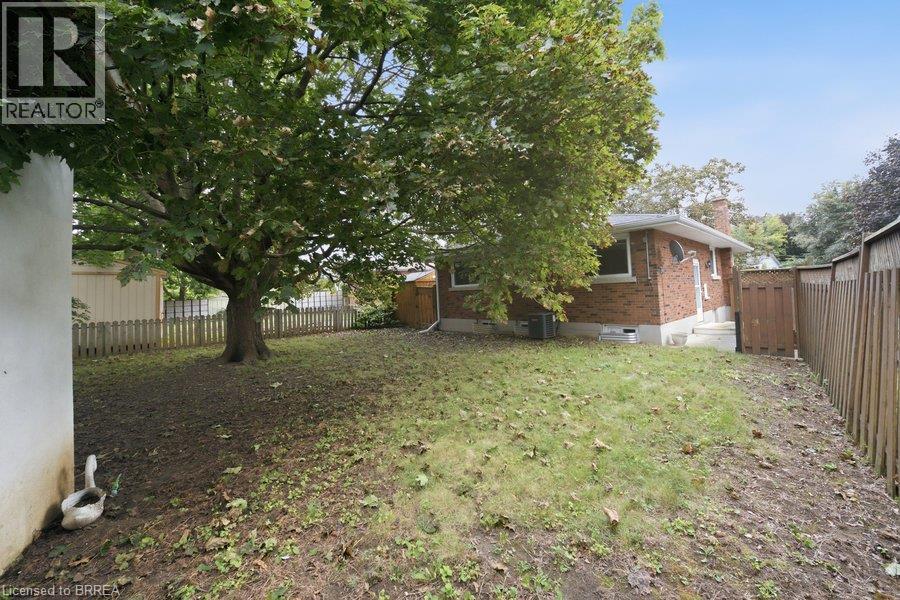 115 Tenth Avenue, Brantford, Ontario  N3S 1G5 - Photo 27 - 40858942