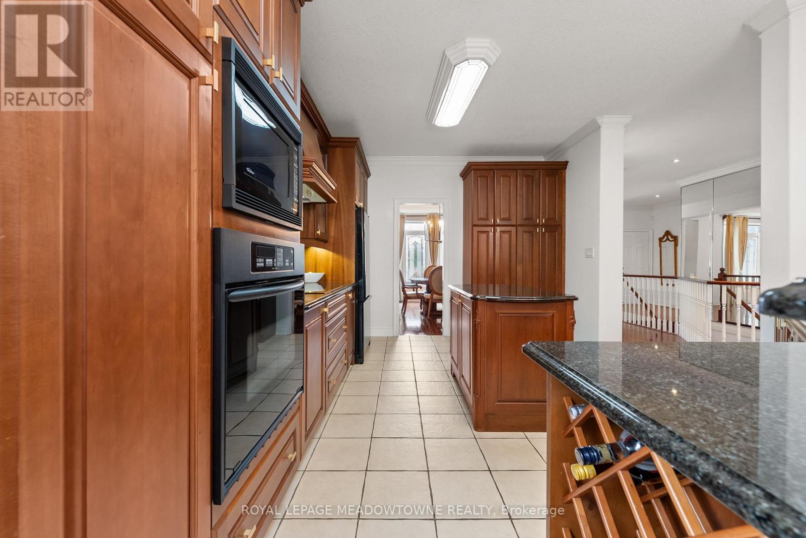 17 Mcnutt Street, Brampton, Ontario  L6Y 5L3 - Photo 23 - W13588382
