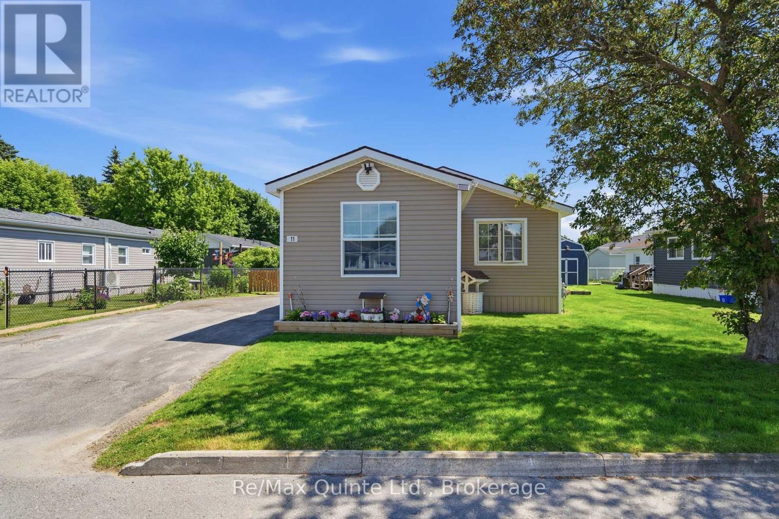 11 Grouse Lane, Quinte West, Ontario  K8N 4Z3 - Photo 2 - X13752788