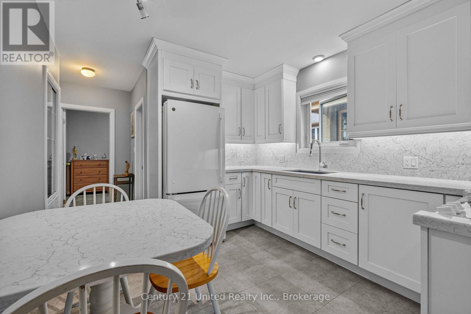 577 Homewood Avenue, Peterborough, Ontario  K9J 4V9 - Photo 17 - X13752798