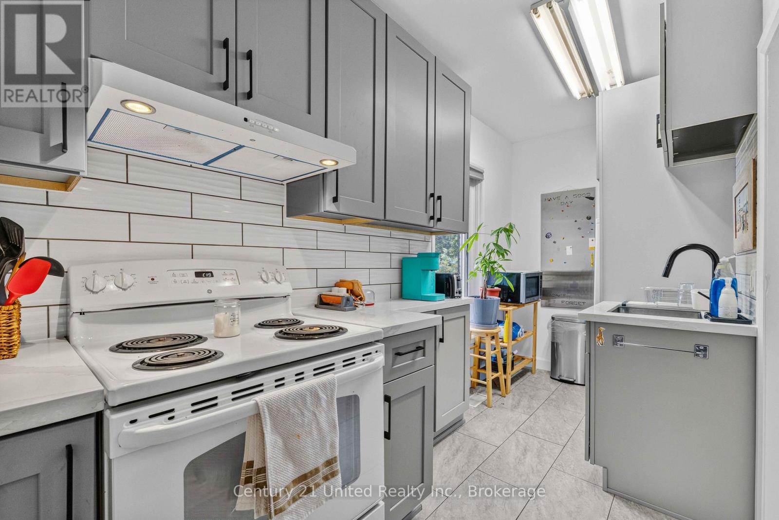 577 Homewood Avenue, Peterborough, Ontario  K9J 4V9 - Photo 31 - X13752798