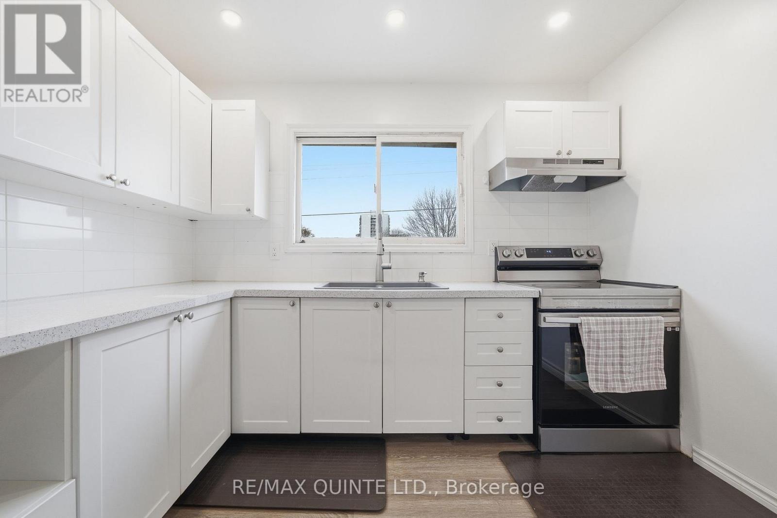 2 - 99 Dunnett Boulevard, Belleville, Ontario  K8P 4M7 - Photo 5 - X13752832