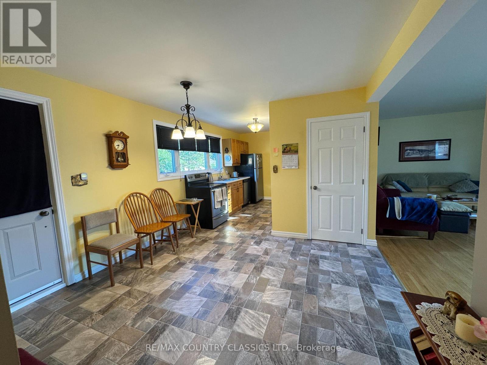 89 Sprucedale Street, Highlands East, Ontario  K0L 1M0 - Photo 10 - X13752874