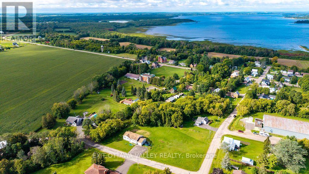 39 Creek Street, Whitewater Region, Ontario  K0J 2L0 - Photo 44 - X13752860
