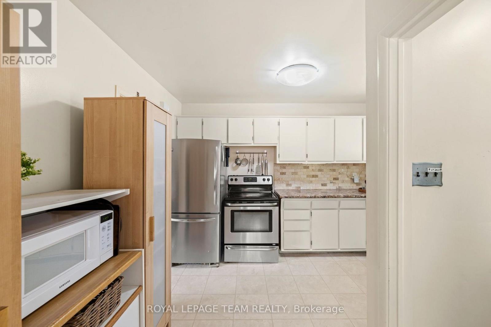 1130 Parkway Drive, Ottawa, Ontario  K2C 2W2 - Photo 10 - X13752828