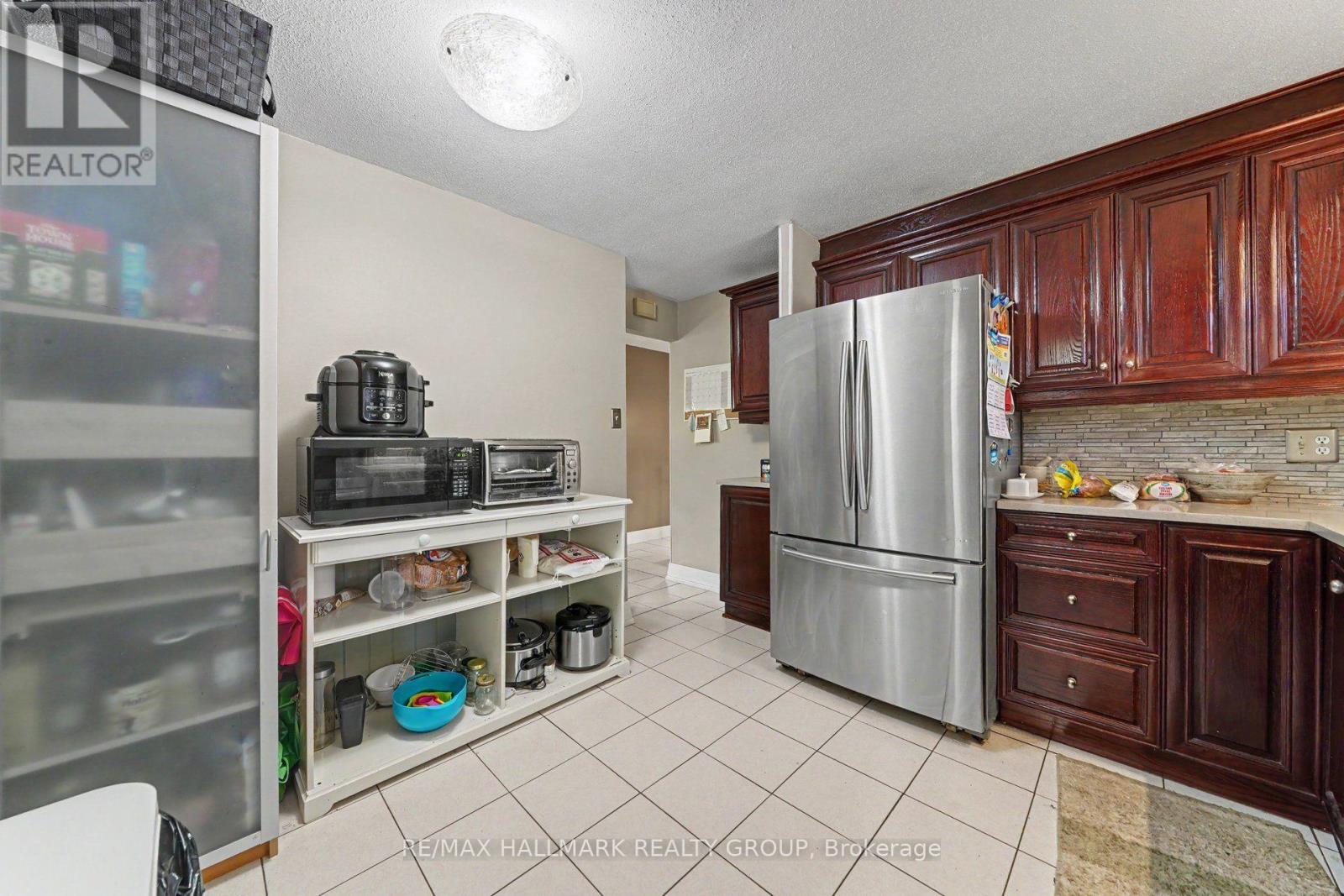 5 Lansfield Way, Ottawa, Ontario  K2G 3V7 - Photo 10 - X13752878