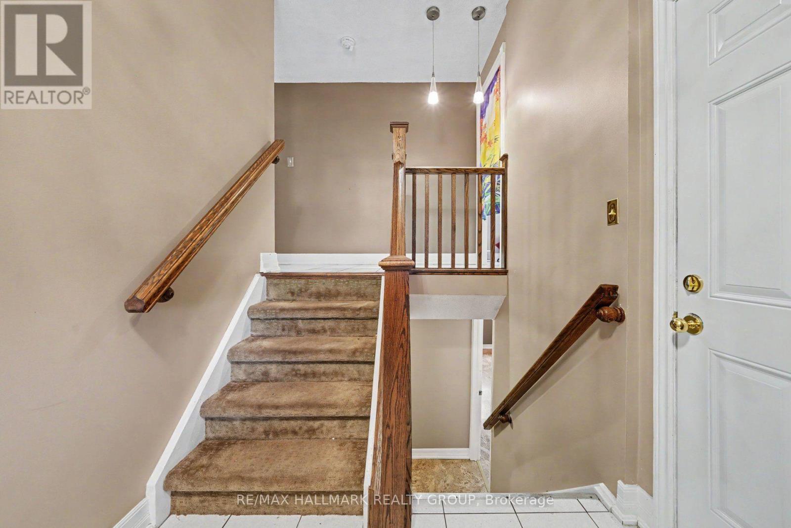 5 Lansfield Way, Ottawa, Ontario  K2G 3V7 - Photo 5 - X13752878