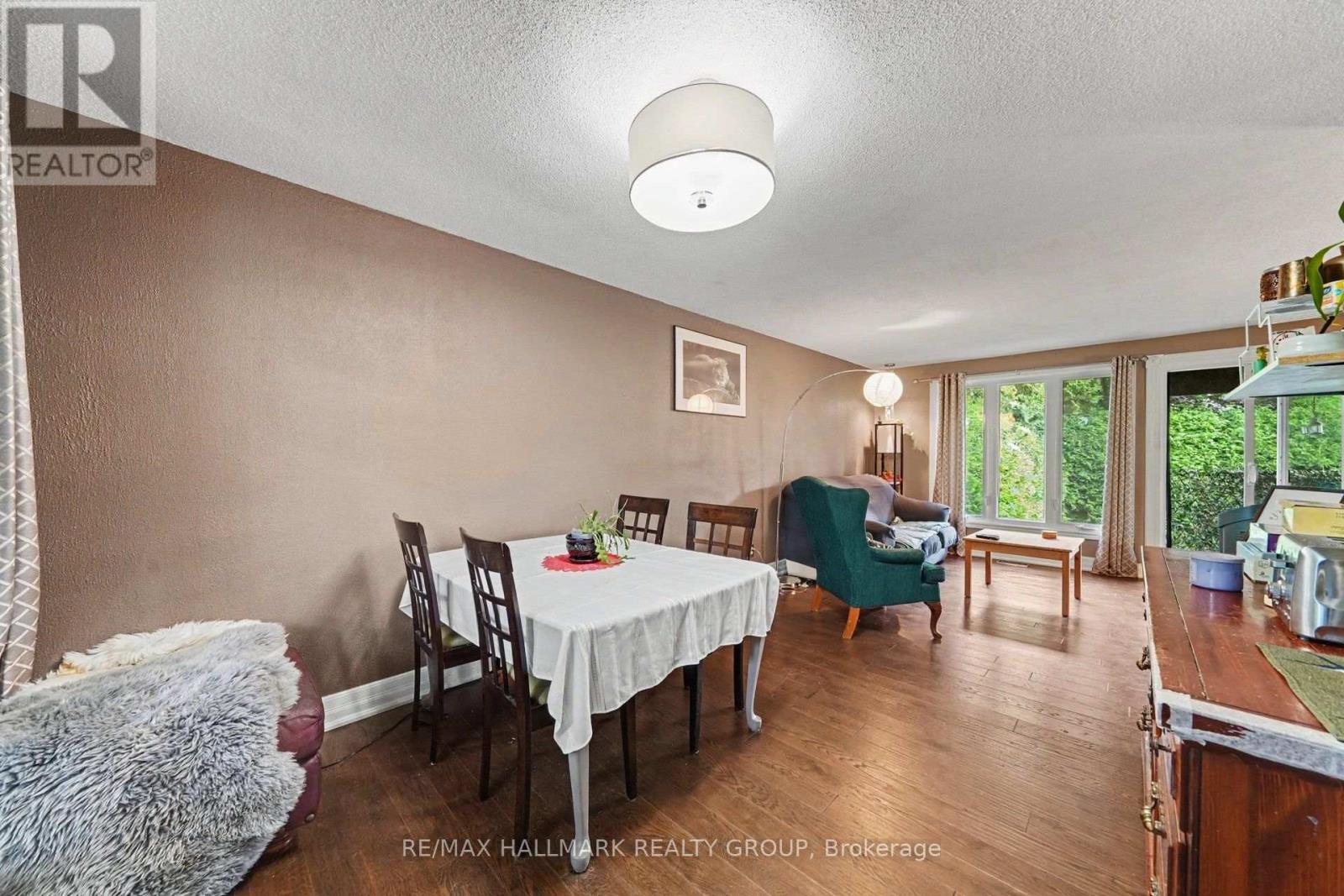 5 Lansfield Way, Ottawa, Ontario  K2G 3V7 - Photo 8 - X13752878