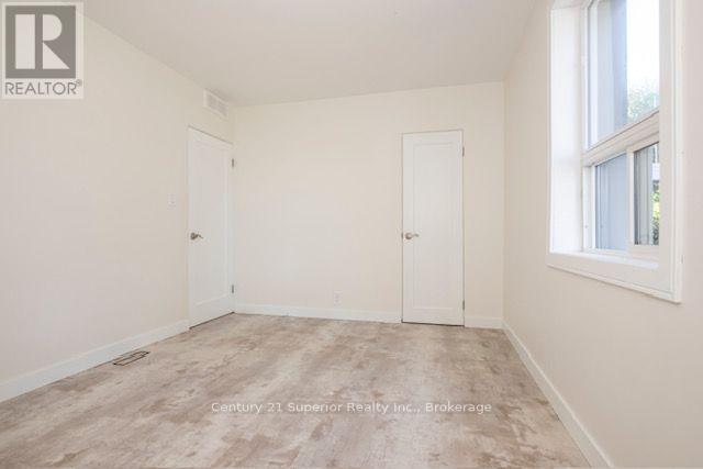 2011 Murray Avenue, Thunder Bay, Ontario  P7E 5B2 - Photo 16 - X13752888