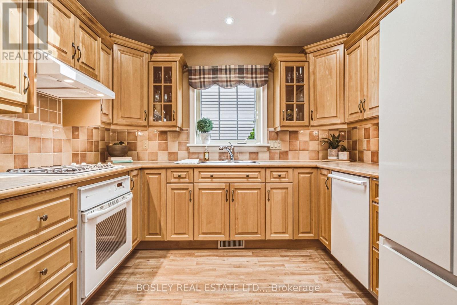4011 Azalea Crescent, Lincoln, Ontario  L0R 2C0 - Photo 11 - X13752772
