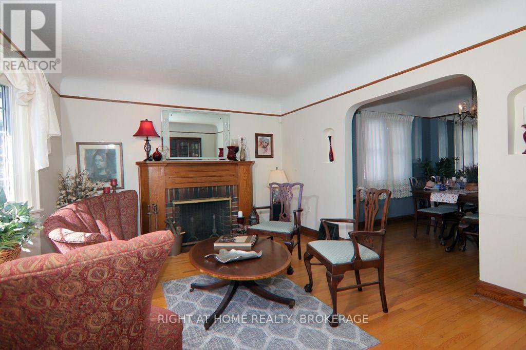 31 Stuart Avenue, St. Catharines, Ontario  L2R 1M8 - Photo 18 - X13752872