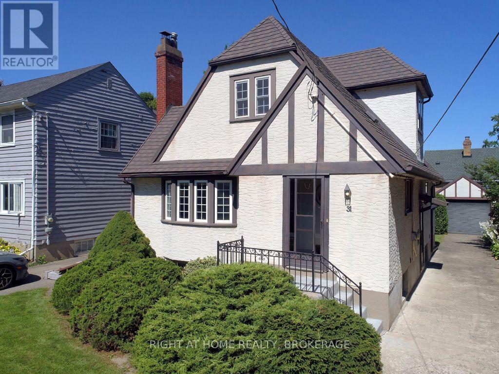 31 Stuart Avenue, St. Catharines, Ontario  L2R 1M8 - Photo 8 - X13752872