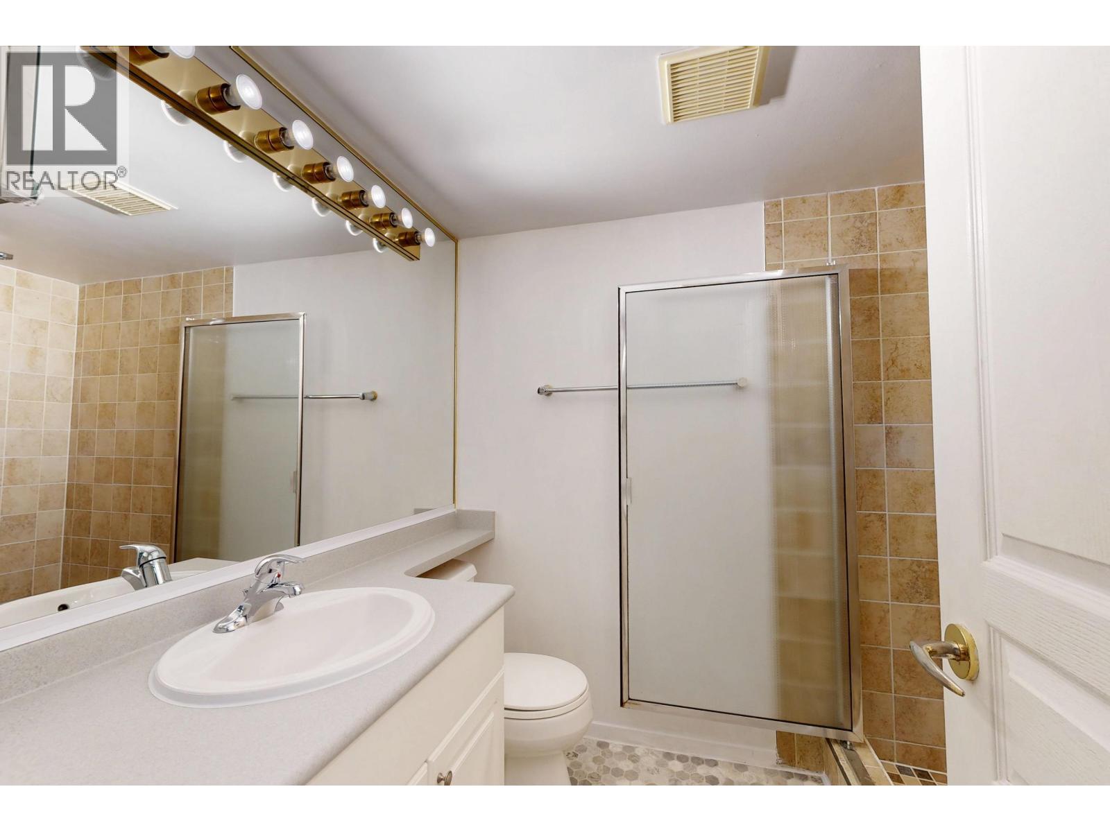 104 211 Twelfth Street, New Westminster, British Columbia  V3M 4H4 - Photo 10 - R3162056