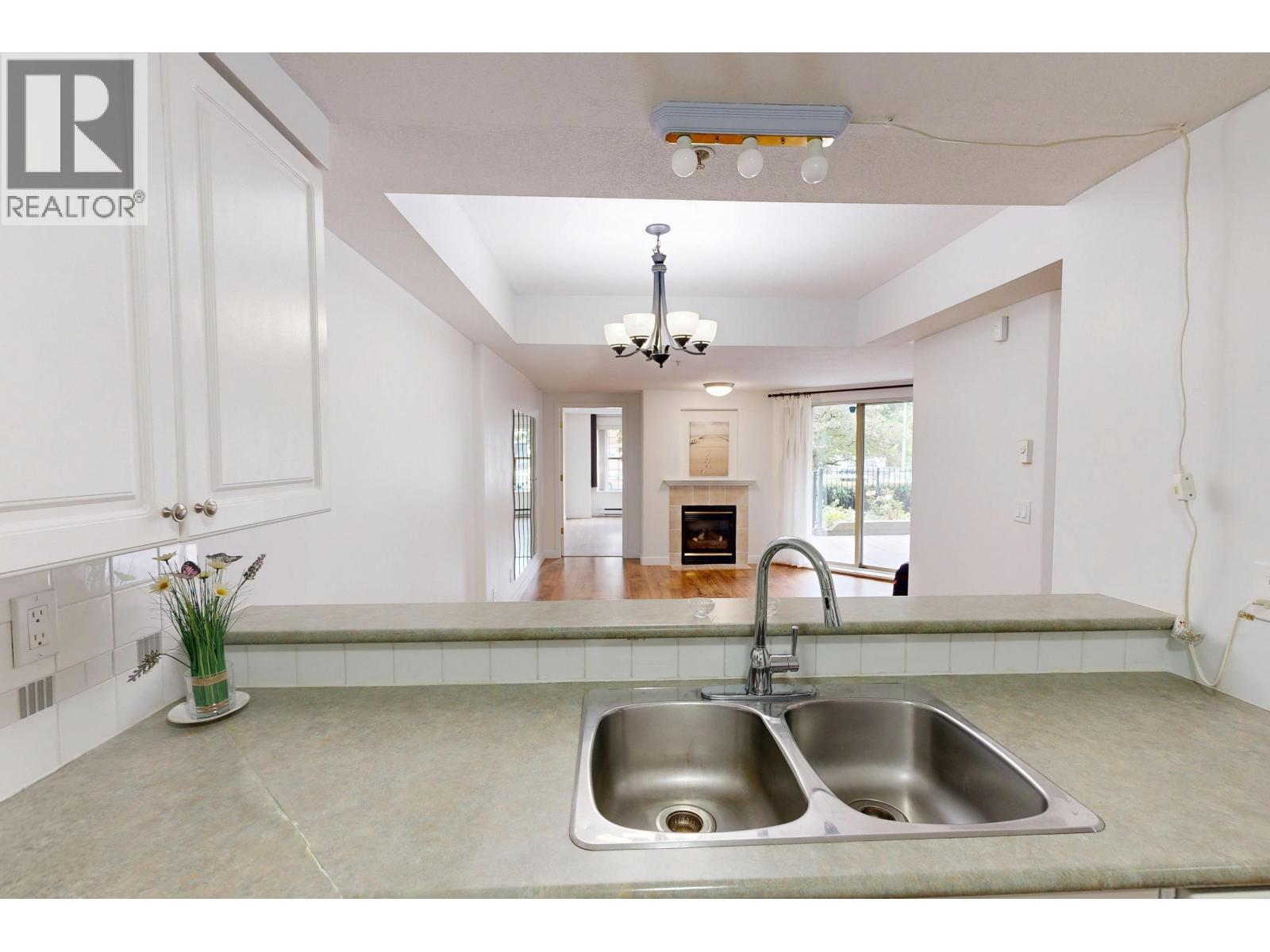 104 211 Twelfth Street, New Westminster, British Columbia  V3M 4H4 - Photo 6 - R3162056